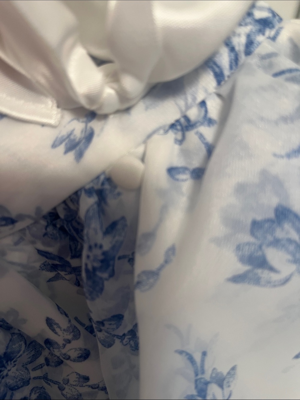 Selkie White and Blue Floral Mini Skirt with Ribbon Bows “Bed & Breakfast” - Picture 5 of 7